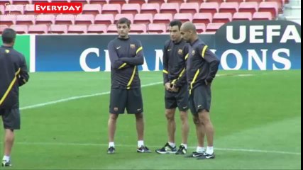 Players pay tribute to Vilanova 26 April 2014 Highlights
