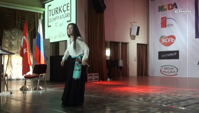 Rus gençler Türkçe Olimpiyatları'nda kıyasıya yarıştı