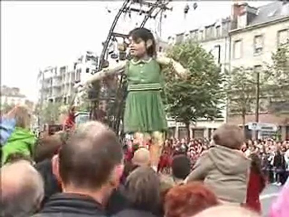 La petite Géante du Royal-de-Luxe