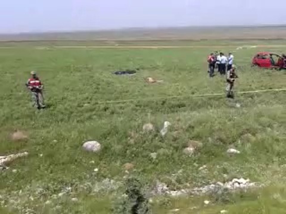 şanlıurfa diyarbakır kara yolunda kaza 2 ölü 3 yaralı