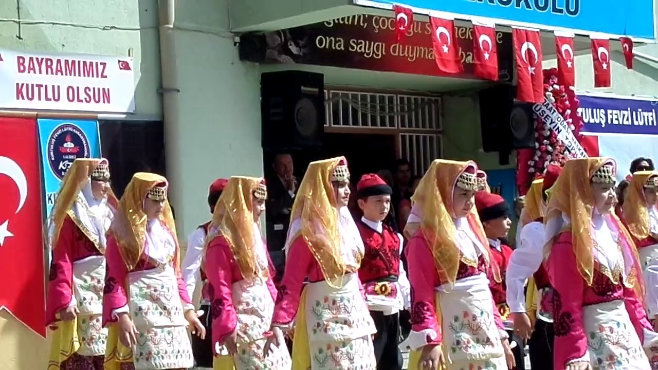 KURTULUŞ İLK.OKULU 23 NİSAN ETKİNLİĞİ