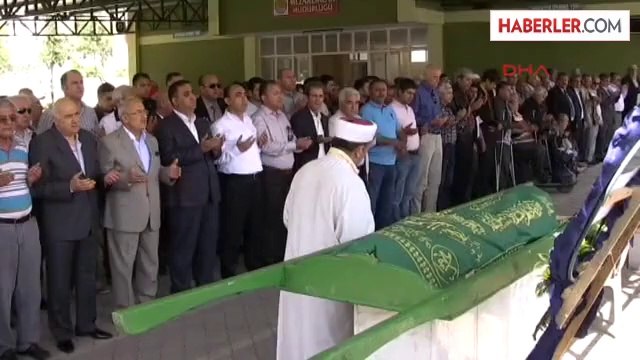 Yeşilçam'ın Ressamı Toprağa Verildi