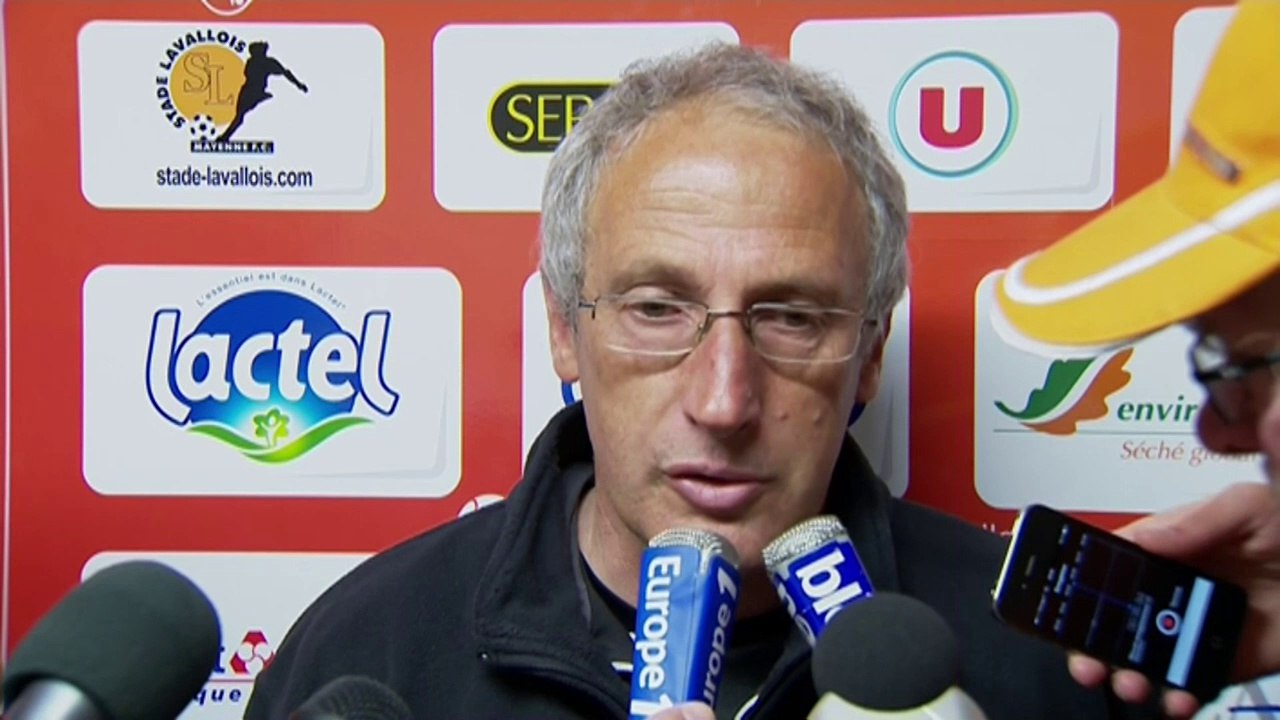 Conférence de presse Stade Lavallois - Chamois Niortais (2-4) : Denis ZANKO (LAVAL) - Pascal GASTIEN (NIORT) - 2013/2014