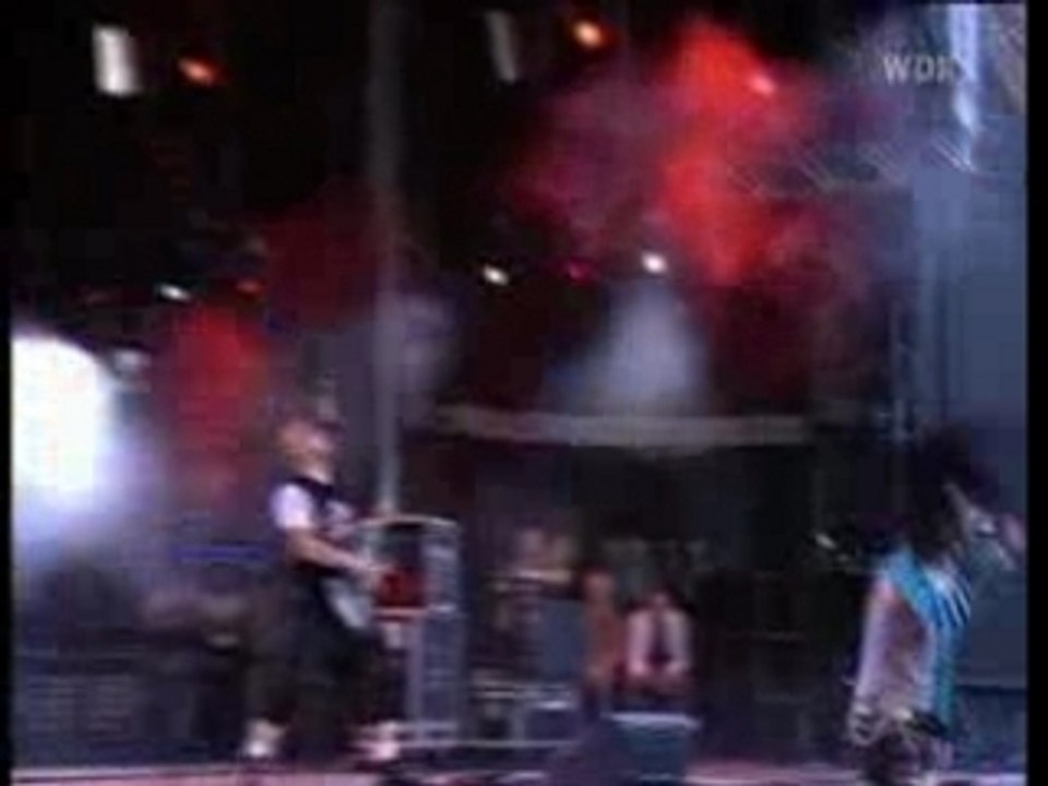 Evanescence - Taking Over Me Live