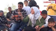 PKK'nın Oğullarını Alıkoyduğunu Söyleyen Aile Oturma Eylemi Başlattı