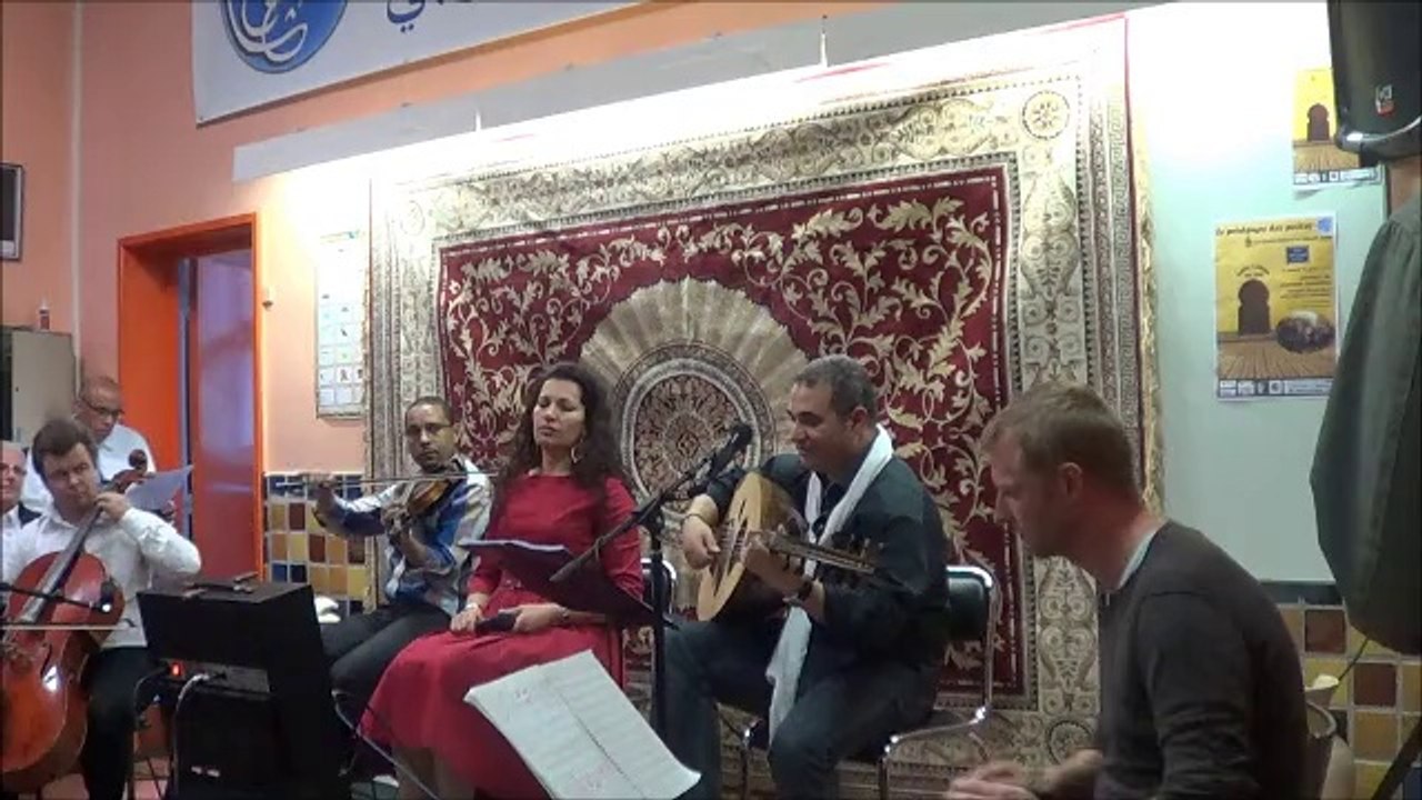 Printemps des Poètes 2014 - 08_Syrine chante Fairuz (Ahtini a naya)
