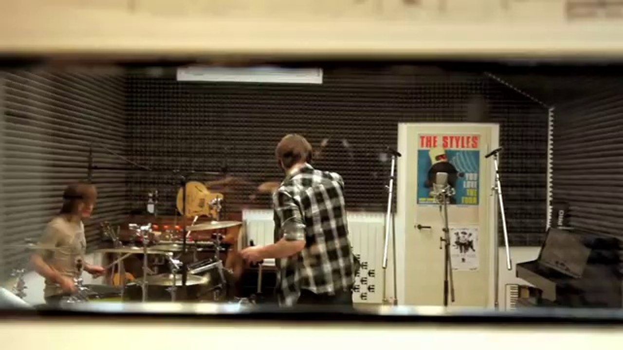 TIMELINE - 2. STYLE STUDIO