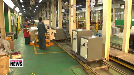 Download Video: Korean workers producing more making less