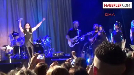 Sıla Almanya'da Konser Verdi