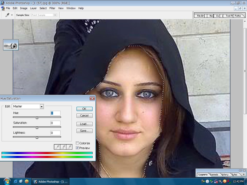 iss video main ap seekhy gay ap apni pic kay face kay color and lip color kasy change kar sakty han..