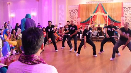 Best Mehndi Dance Bollywood Style (Tum Hi Ho, Jugni, Badtameez Dil)