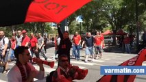 Supporters du u RCT devant la brasserie du stade à Marseille