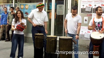 26 Nisan Alsancak Sokak Gösterisi - izmirperkusyon.com