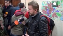 Ukraine: Pro-Russian rebels parade latest captives for the press