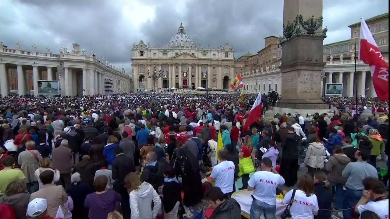 Jean Paul II et Jean XXIII Jean Paul II, "deux hommes courageux"
