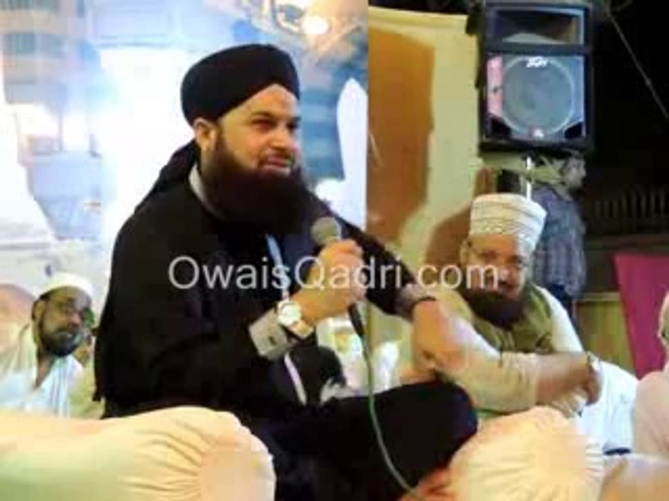 Munawar_Meri_Aankhon_Ko_By_Owais_Qadri_Pvt_Mehfil_Karachi_6th_Oct_2013
