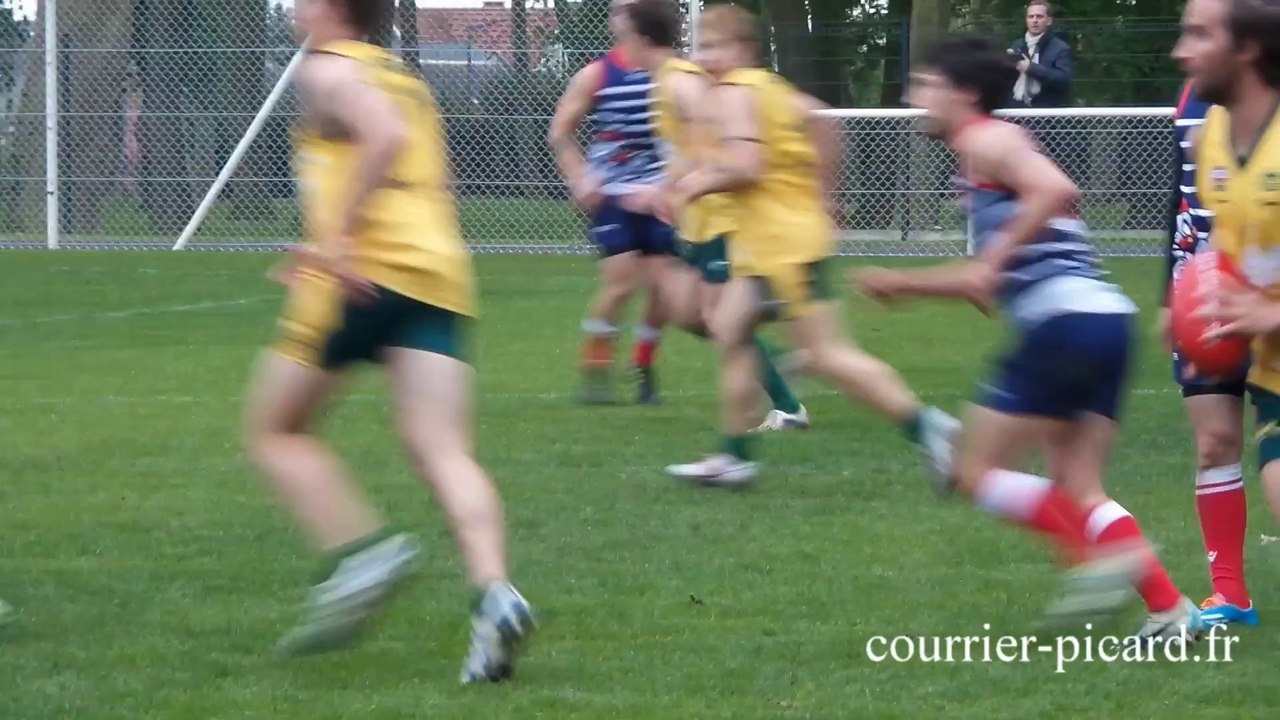 Match de footy à Villers-Bretonneux