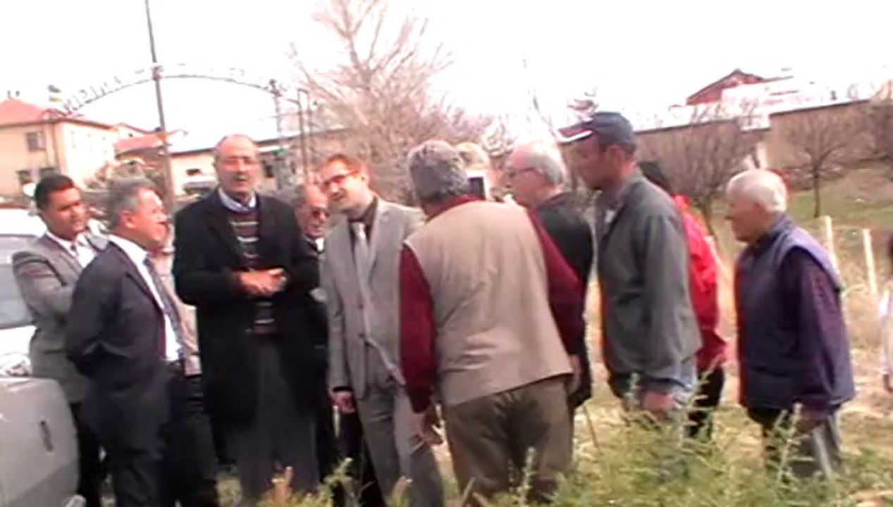 2014 Mersin başören kültür ve dayanışma derneği ağaç dikme etkinliği