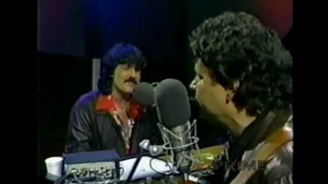 Don Everly & Burton Cummings sing The Everly Brothers