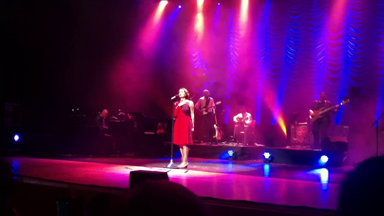 Luz Casal en concierto