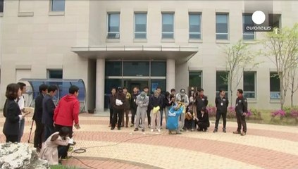 Corea del Sud: criticate le dimissioni del Premier dopo il naufragio