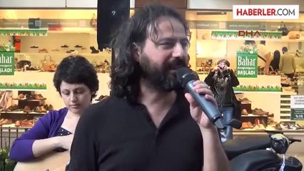 İzmir'de Yağmur Altında 'Gezi' Anması