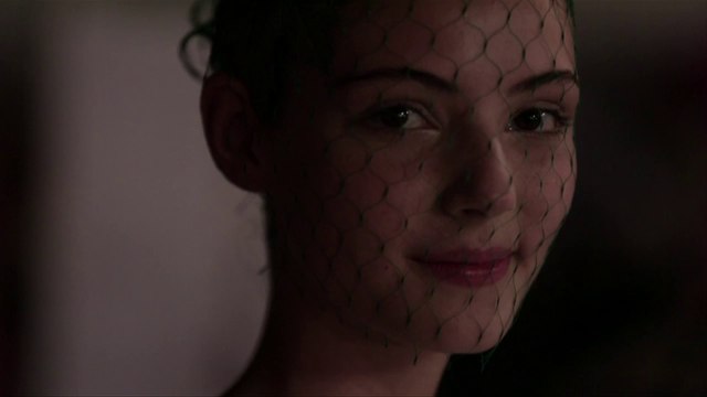 Le défilé des 10 créateurs en compétition au Festival d'Hyères 2014