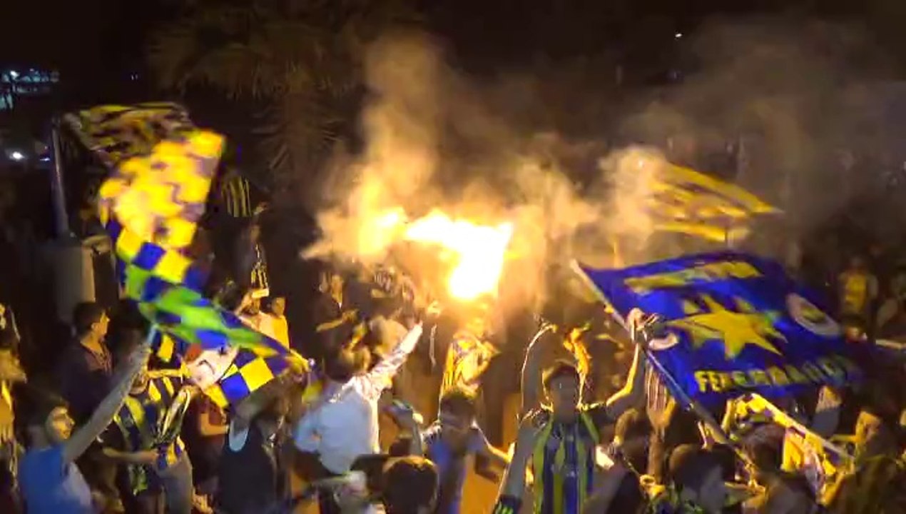 Siverek'te Fenerbahçe Şampiyonluk Kutlaması