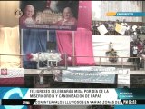 Feligreses se reúnen en Caracas para celebrar canonización de dos papas