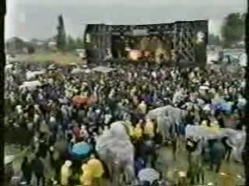 Deftones live bizarrefest 98 (full show)
