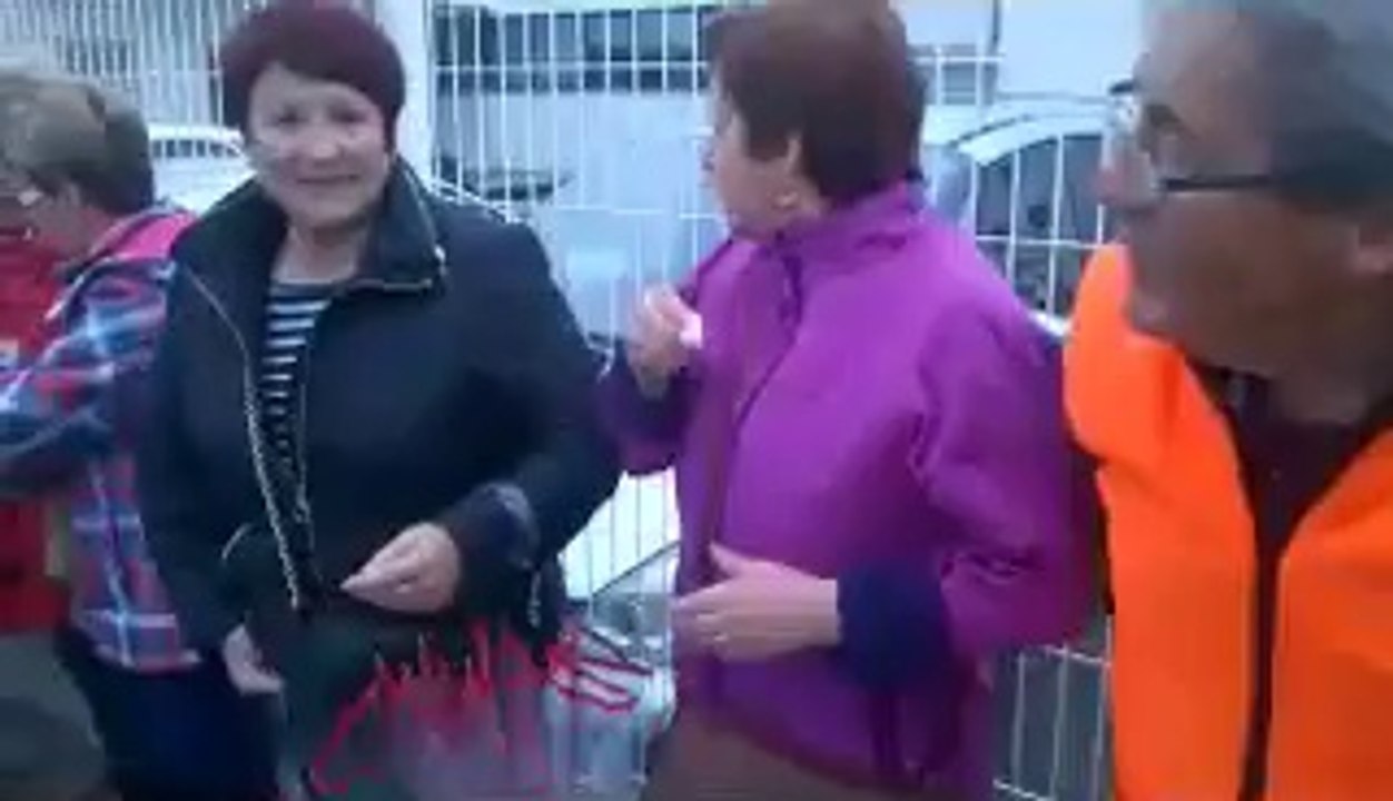 Abrazo al hospital de Laredo