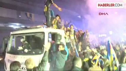 Çekici Üzerinde Şampiyonluk Kutlaması