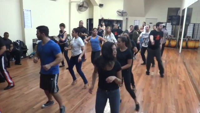 Advanced Salsa Shines on2