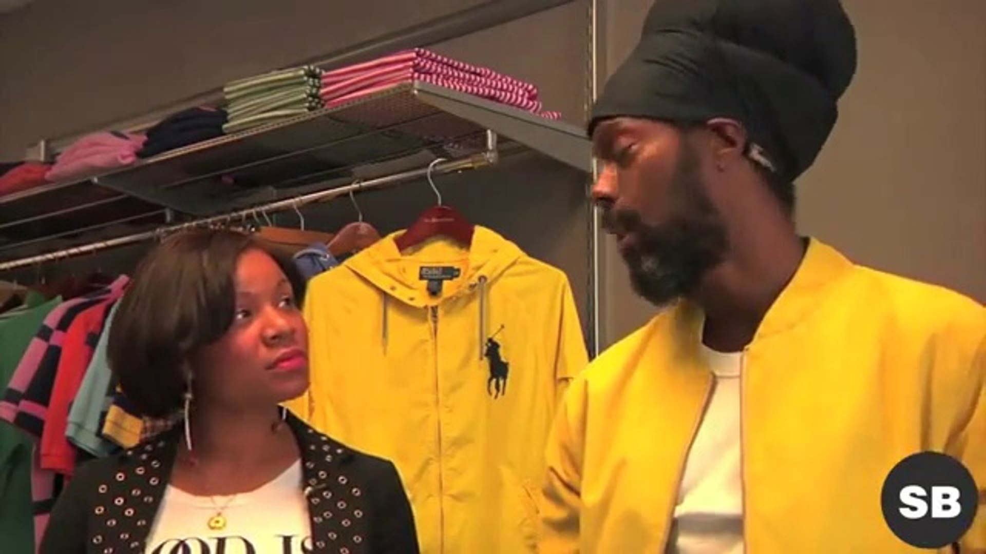 ⁣Interview with the King of Fashion - Celebrity Stylist Groovey Lew