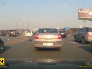 LPG'li araç seyir halinde patladı! - www.takozovic.com