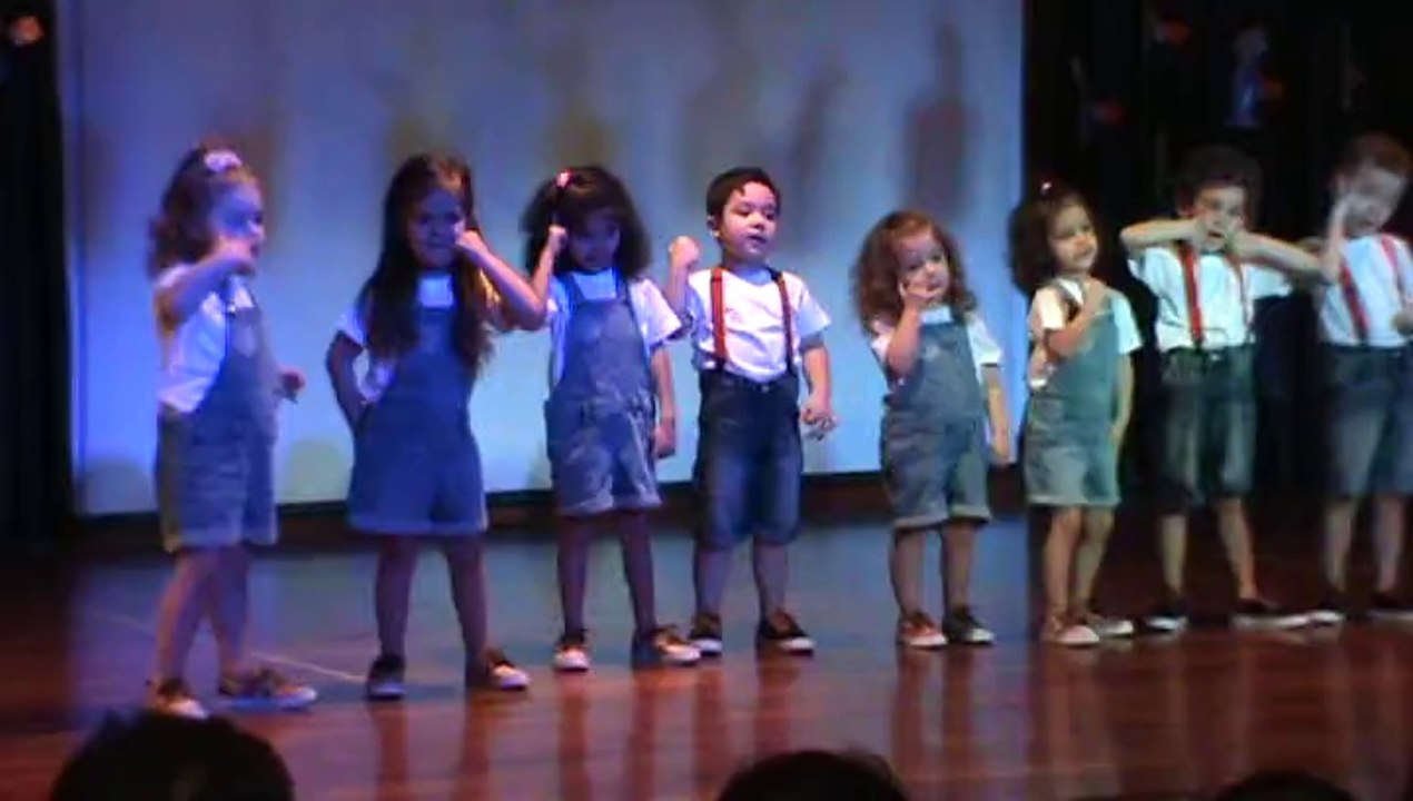 İstek Kaşgarlı Mahmut Anaokulu 23 Nisan 2014