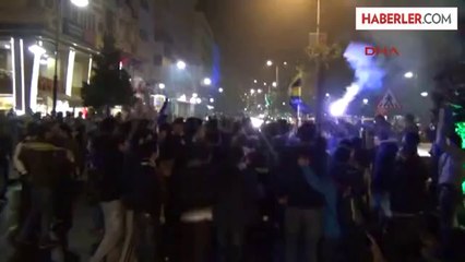 Yurtta Sarı Lacivertlilerin Şampiyonluk Kutlamaları