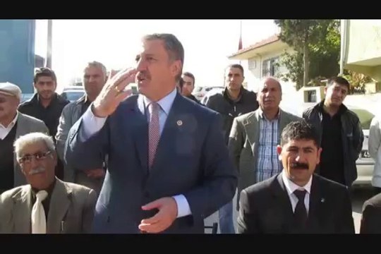 AK PARTİ MANİSA MİLLETVEKİLİ DOÇ. DR. SELÇUK ÖZDAĞ'IN SPİL MAHALLESİ KONUŞMASI- 10.11.2013