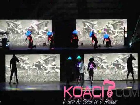 Chris Brown Beautiful people live in Abidjan (dec 2012)