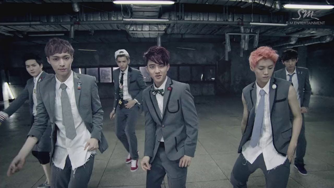 EXO 으르렁 (Growl)