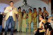 Dunya News-Shoaib Akhtar walks down the ramp