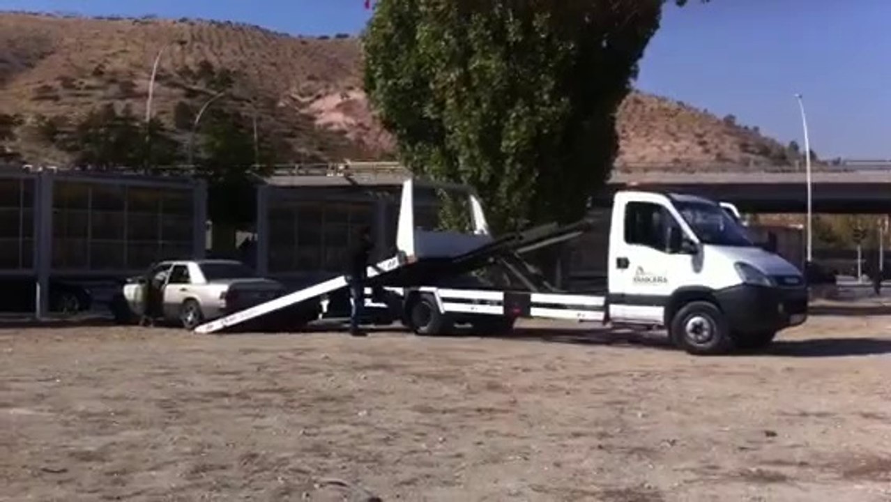 0 530 112 06 06 - Ankara Oto Kurtarma Ankara Oto Çekme Ankara Oto Kurtarıcı Ankara Oto Çekici Şirketi