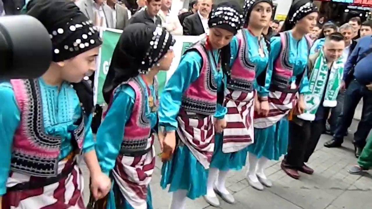 istanbulda büyük giresun yürüyüşü