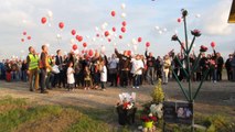 Un an après le drame, une centaine de personnes au lâcher de ballons,  à Eperlecques, en mémoire des frères Vandaele