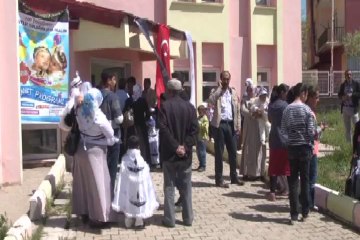 Hizan'da Bahar ve Çocuk Şenliği Sünnet Programı