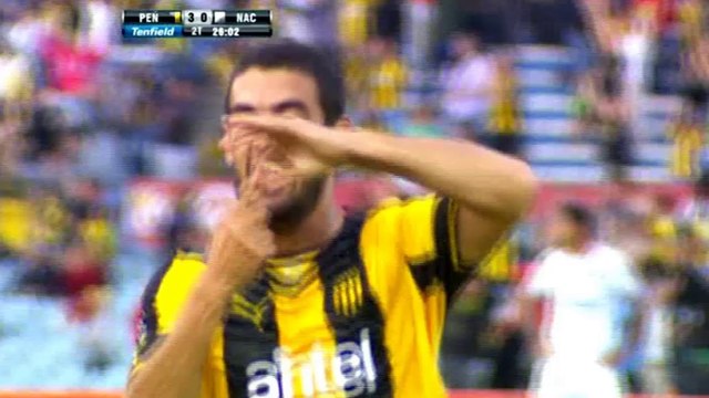 Uruguay - Peñarol hace historia ante Nacional