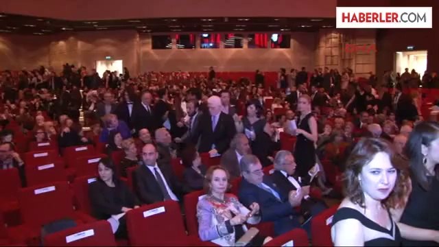 Afife Tiyatro Ödülleri Sahiplerini Buldu