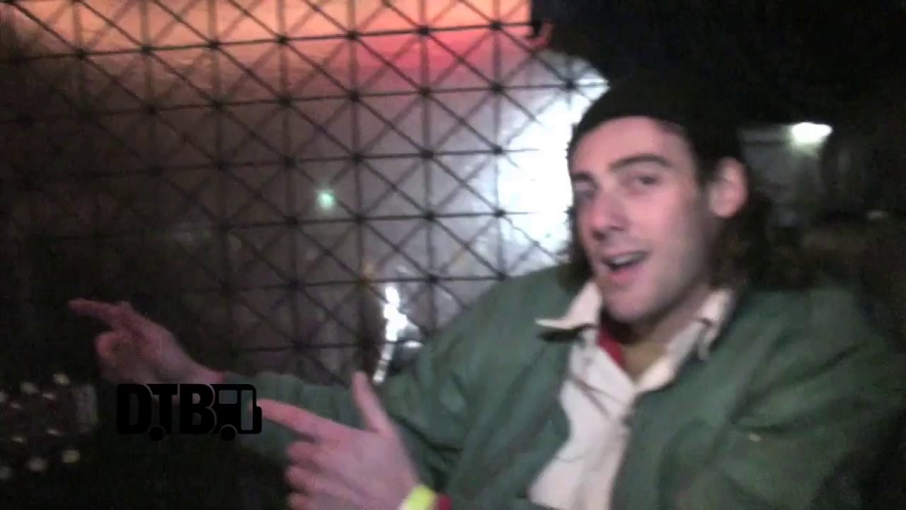 Skaters - BUS INVADERS Ep. 608