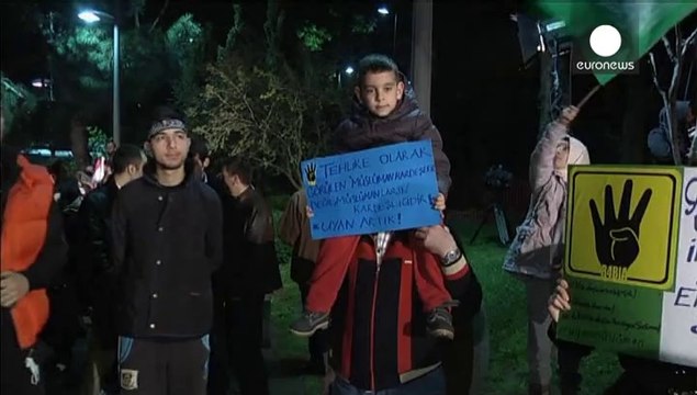 Mısır'da verilen idam kararları İstanbul'da protesto edildi