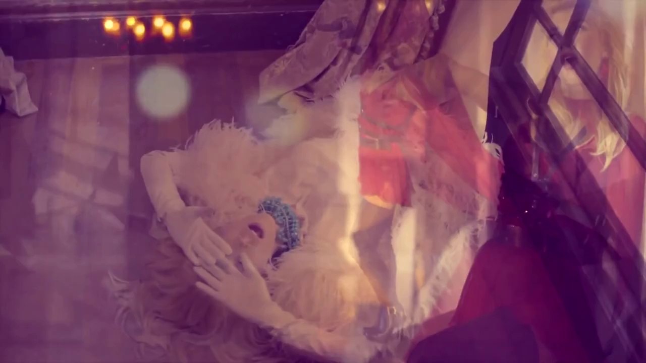 Hande Yener - Hasta klip